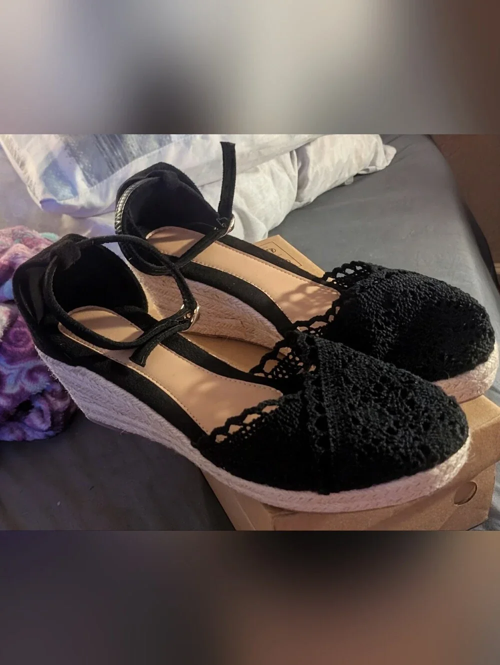 Black/Tan Lace Platform Wedge Espadrilles